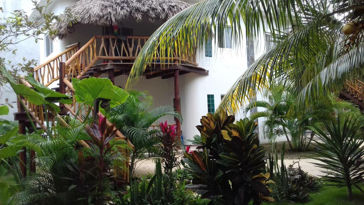 Zamunda Garden View Hotel Tulum Exterior photo